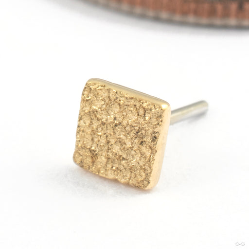 Im Square Diamond Shine Press-fit End in Gold from Quetzalli in yellow gold 3mm