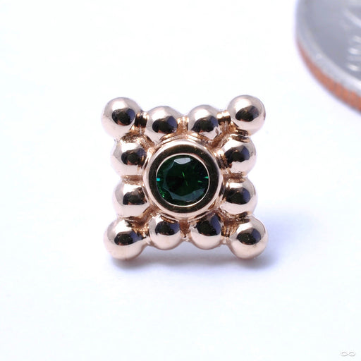Sabrina with Four Clusters Press-fit End in Gold from Anatometal with Emerald