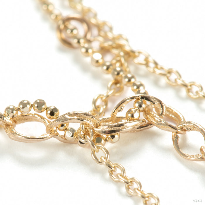 Bird's Nest Lynx Chain in 14k Yellow Gold with White Sapphire from Pupil Hall chain detail
