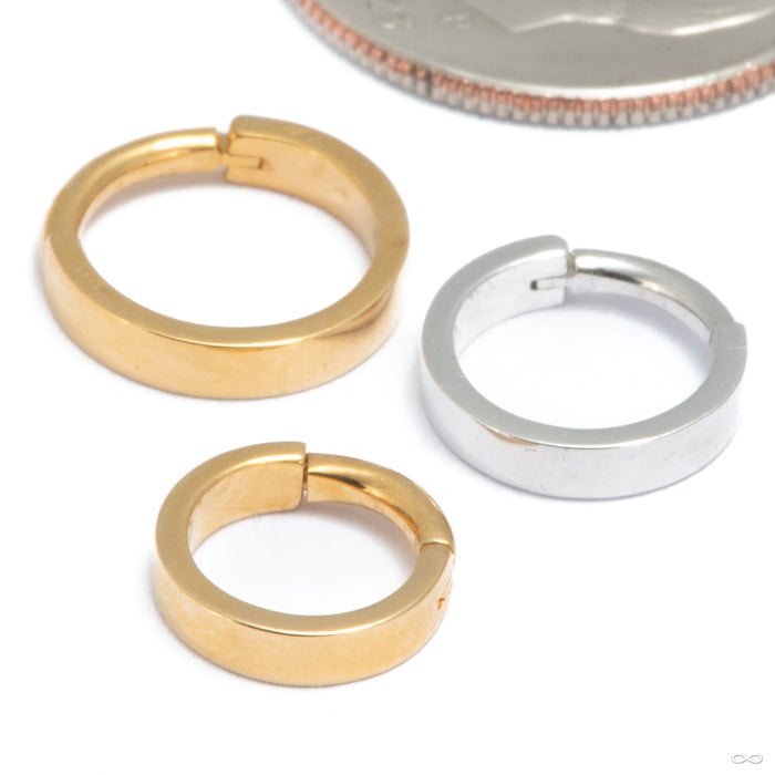 Cassiopea Null Clicker in Gold from Auris Jewellery in assorted sizes and materials