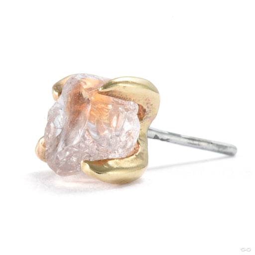 Claw-set Sapphire Press-fit End in Gold from Quetzalli with clear sapphire with peach inclusions