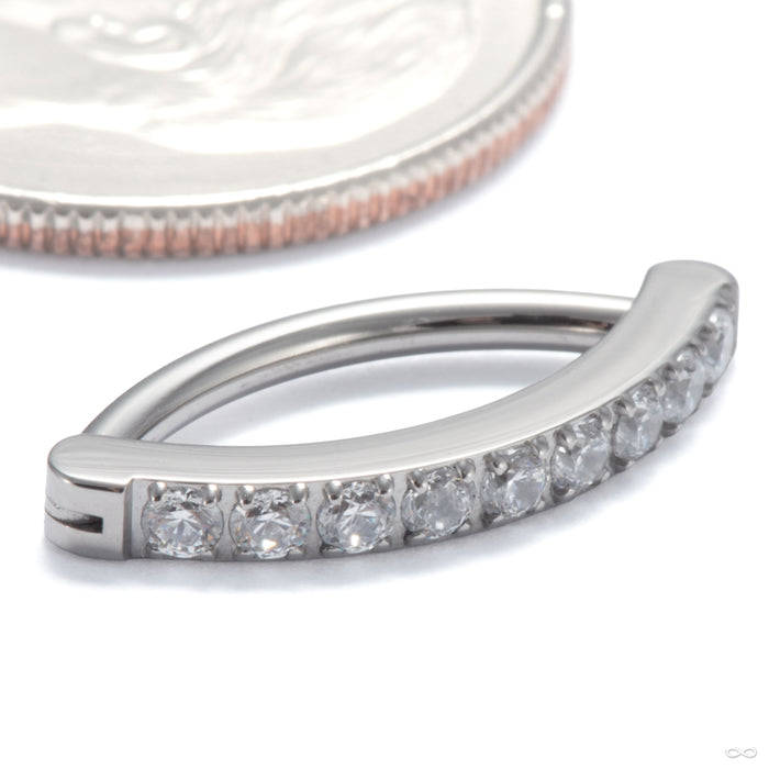 Dash Gem Clicker in Titanium from Diablo Organics