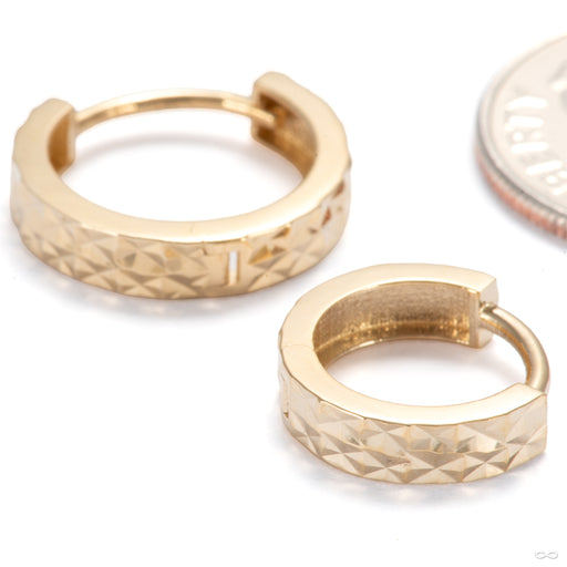 Faceted Clicker in Gold from Ember Body Jewelry in assorted sizes