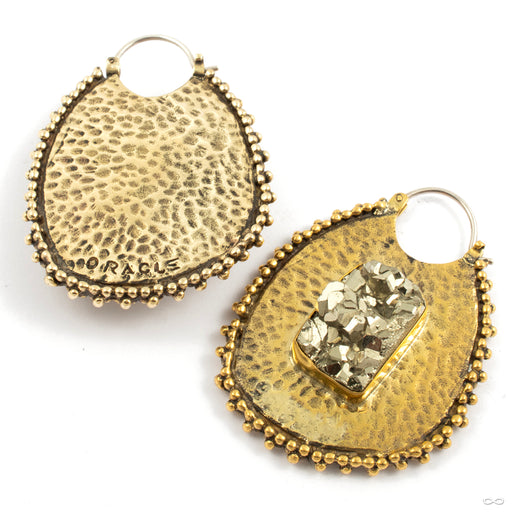 Gallery Earrings from Oracle in yellow brass with pyrite back detial