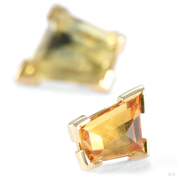 Geometric Kenyan Sapphire Press-fit End in Gold from Mettle and Silver in various sizes