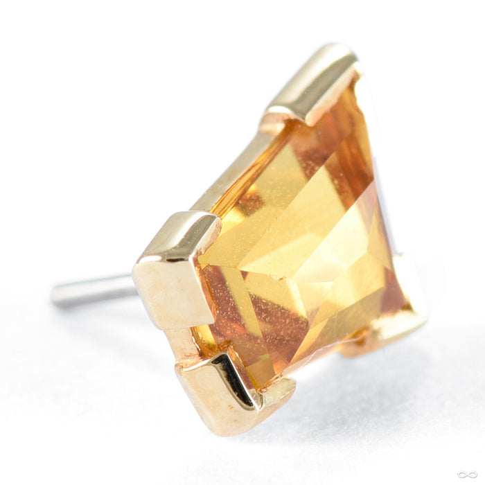 Geometric Kenyan Sapphire Press-fit End in Gold from Mettle and Silver yellow gold medium detail
