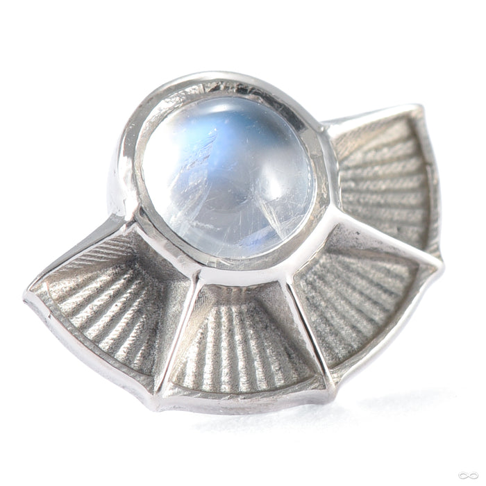Guide Press-fit End in Gold from Mettle and Silver in white gold with moonstone