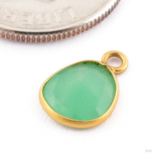 Rose-cut Chrysoprase Charm in 18k Yellow Gold in Assymetrical Oval Style from Oracle