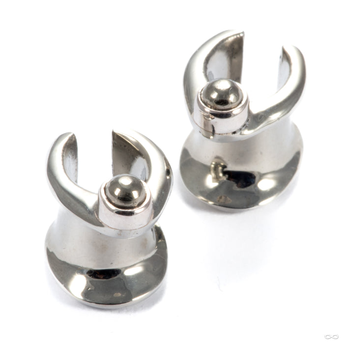 Saddle Spreader Weights with Gemstones in White Brass with Pyrite from Oracle