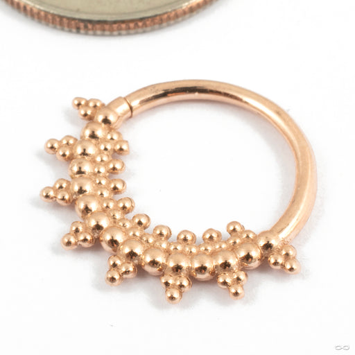 Sol Seam Ring in Gold from Tawapa in rose gold