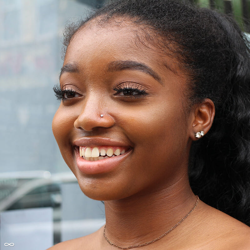 Nostril piercing by Anna