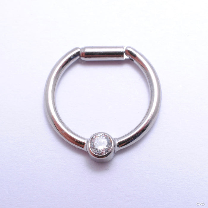 Hinged Ring with Bezel-set Gemstone in Titanium from Intrinsic with Clear CZ