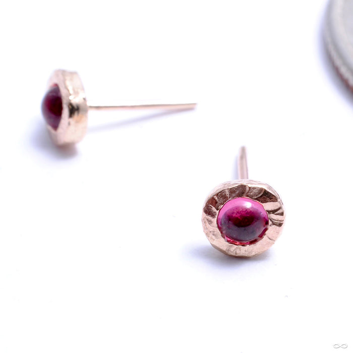 Clementine Press-fit End in Gold from Pupil Hall with pink spinel