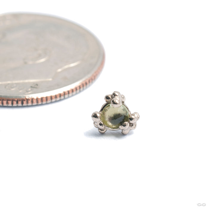 Cleo Beaded Press-fit End in Gold from Pupil Hall with peridot in white gold