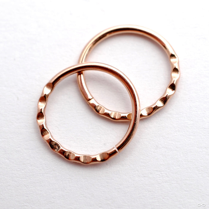 Crimp Seam Ring in Gold from Scylla in rose gold