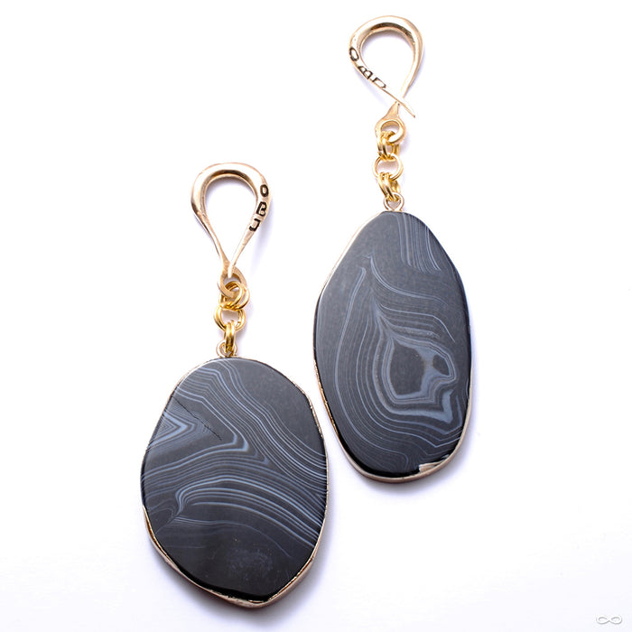 Crossovers with Black Agate from Oracle