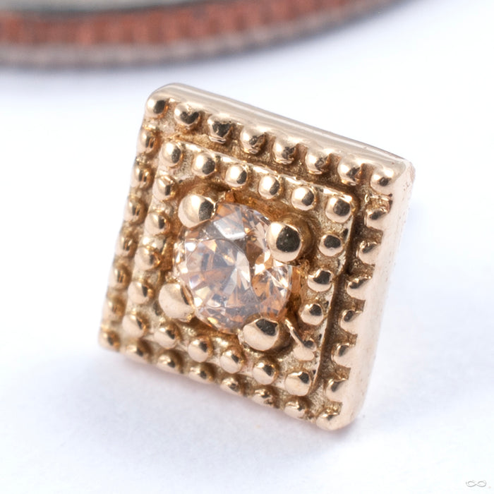Double Millgrain Square Press-fit End in Gold from LeRoi in yellow gold with champagne