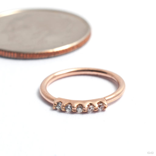 Five Stone Outward-facing Seam Ring in Gold from Kiwi Diamond in rose gold with clear CZ