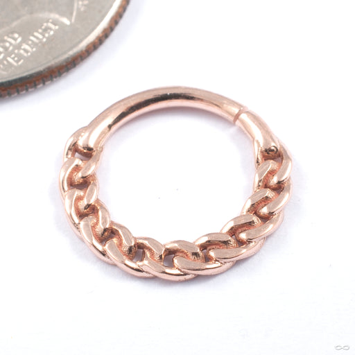 Flat Chain Seam Ring in Gold from Tawapa in rose gold