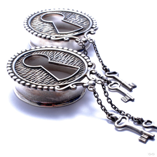 Keyhole Plugs in Silver in 1 ⅜” from Tawapa