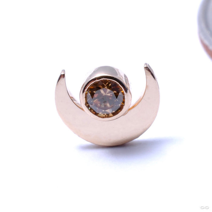 Moon with Gemstone Press-fit End in Gold from Anatometal with Yellow Amber
