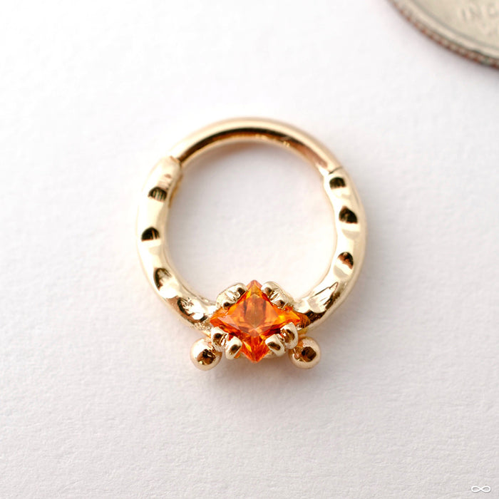Princess-cut Gem Clicker in Hammered Yellow Gold from Scylla