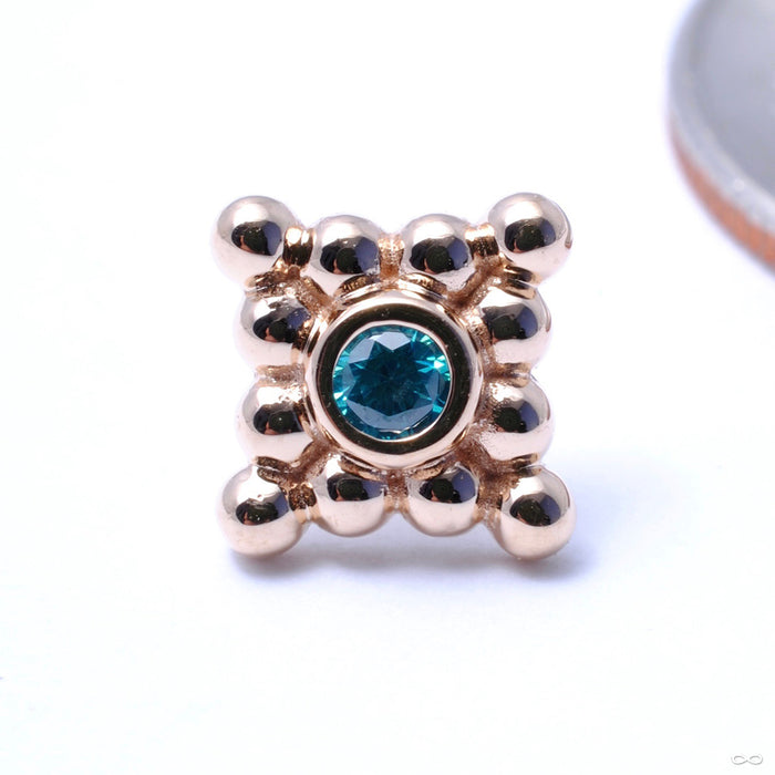 Sabrina with Four Clusters Press-fit End in Gold from Anatometal with Mint CZ